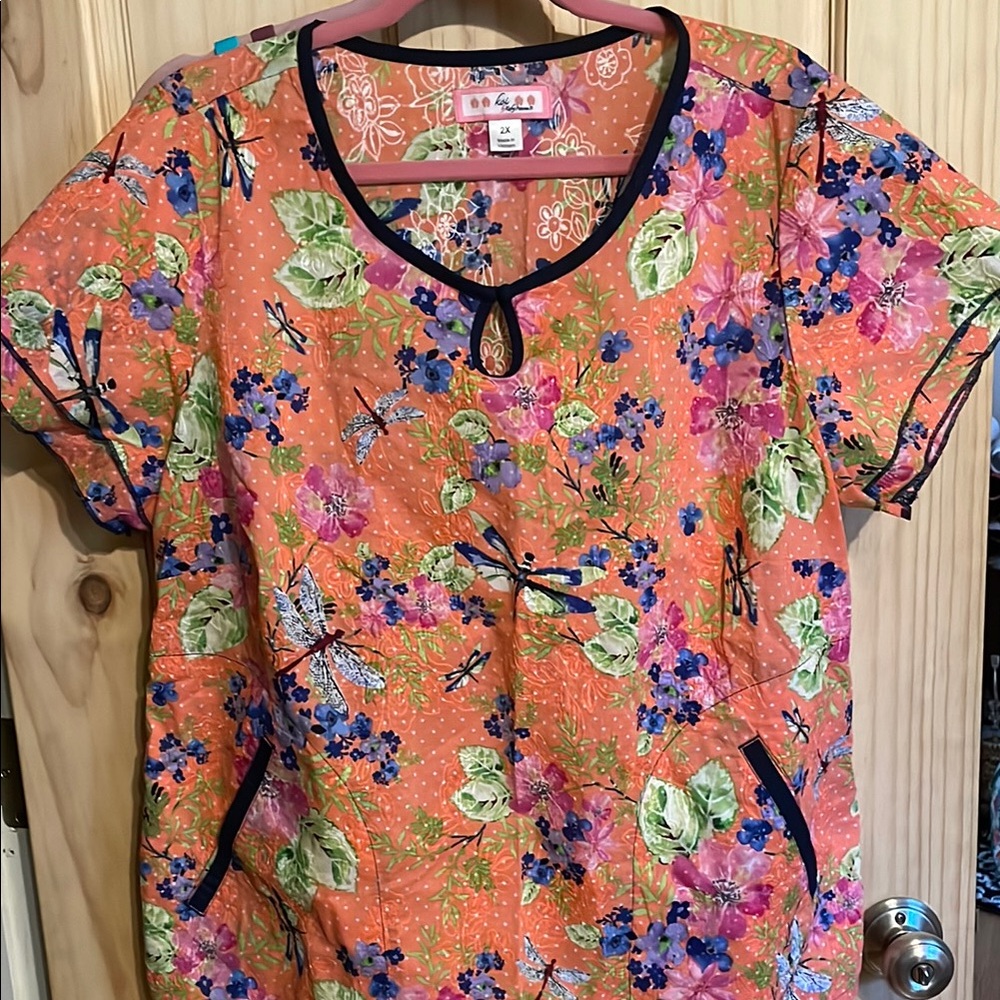 2X Floral Orange Women's Scrub Top
